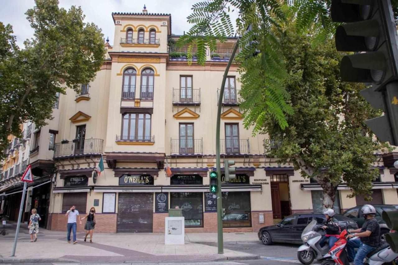Monkeys Apartments Adriano & Terrace Sevilla Buitenkant foto