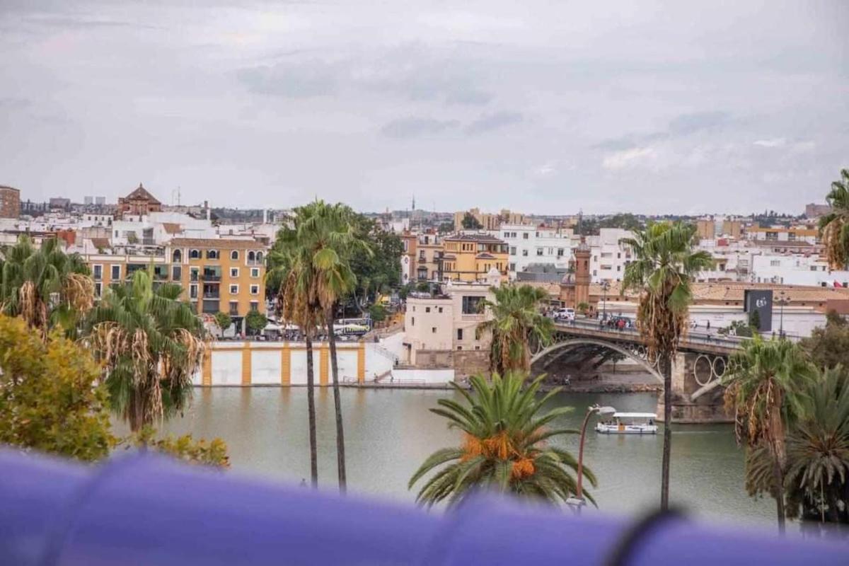 Monkeys Apartments Adriano & Terrace Sevilla Buitenkant foto
