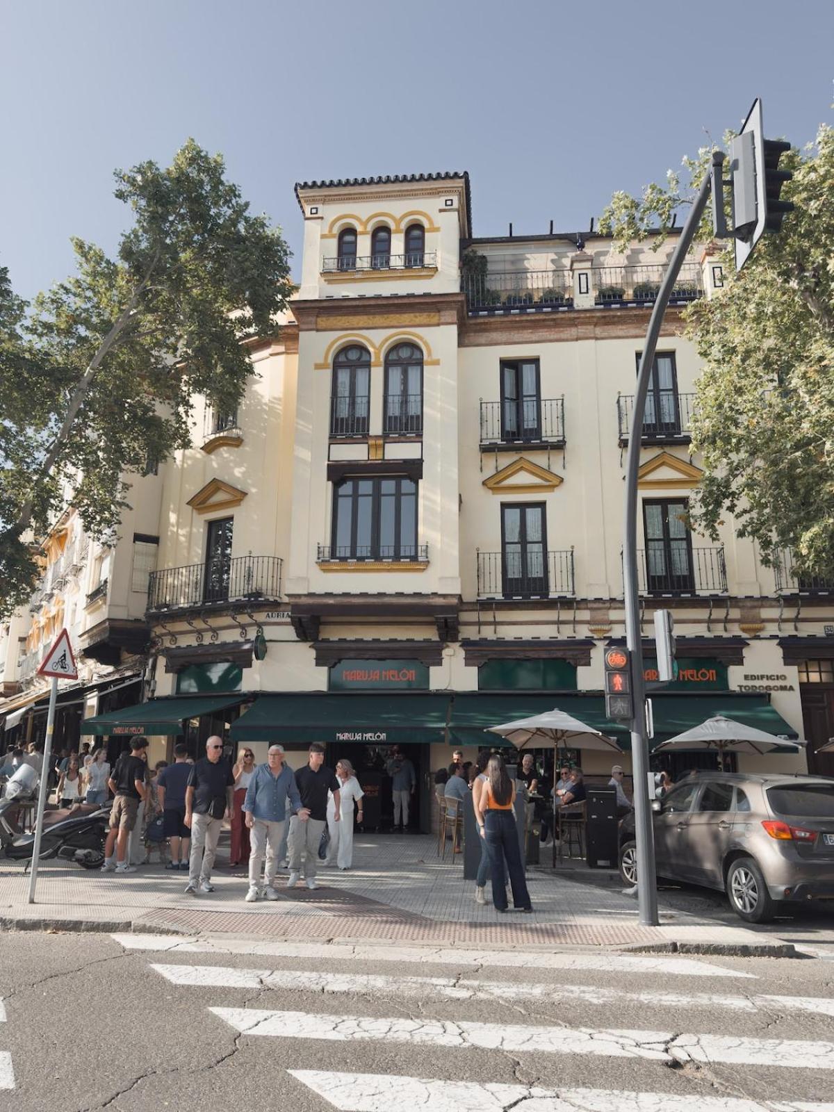 Monkeys Apartments Adriano & Terrace Sevilla Buitenkant foto